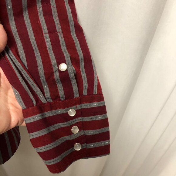 ROPER Western Shirt Mens XL Button Down Pearl Snap Pocketed Long Sleeve - Picture 8 of 10